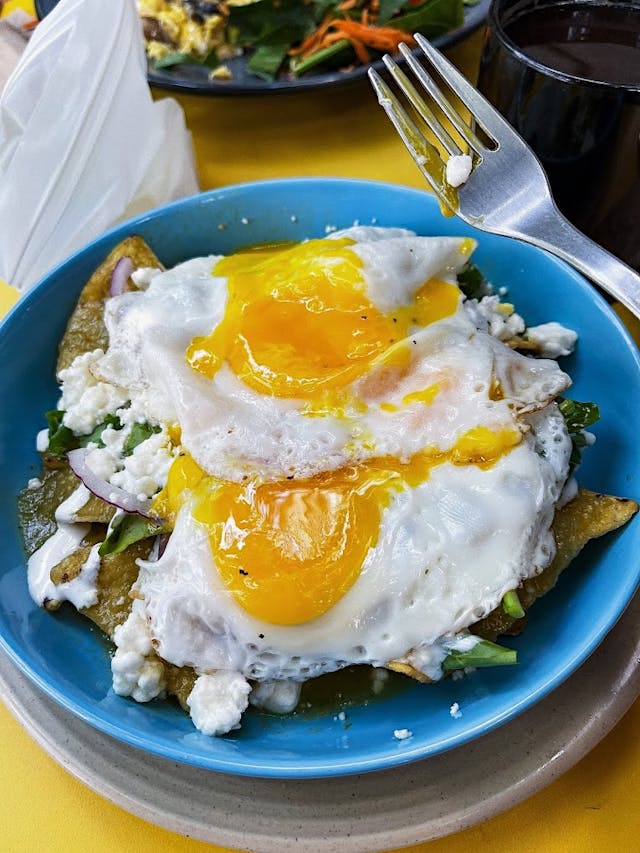 CHILAQUILES